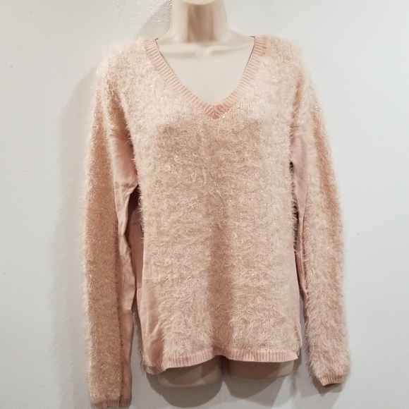 Trouve pink soft fuzzy warm sequined sweater - Picture 3 of 8
